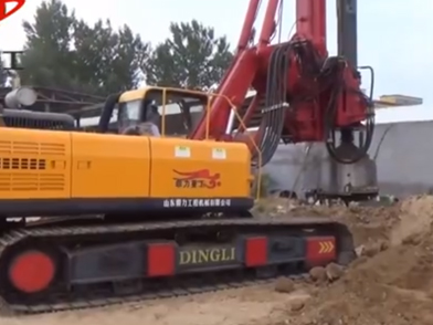 廣西客戶試機操作DR-160旋挖鉆機迎刃有余